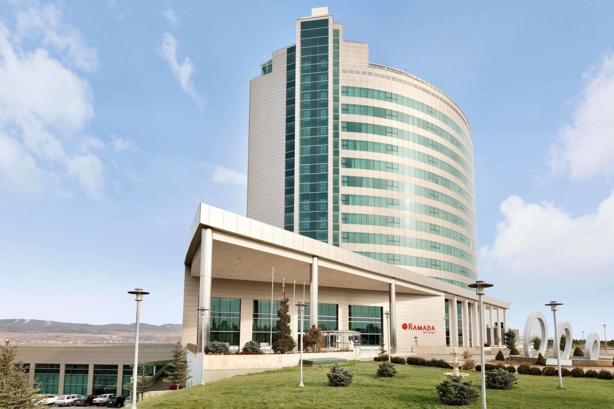 Armas Termal Resort Kirsehir Bagian luar foto